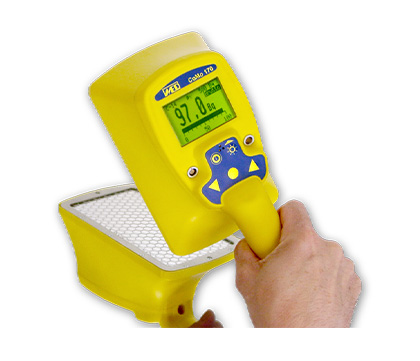 Ruční monitor povrchové kontaminace CoMo 170-měření radiace